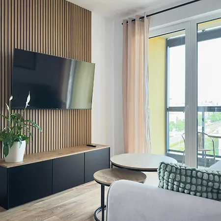 Legnicka 36 * فروتسواف